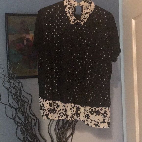 Top - Picture 1 of 2